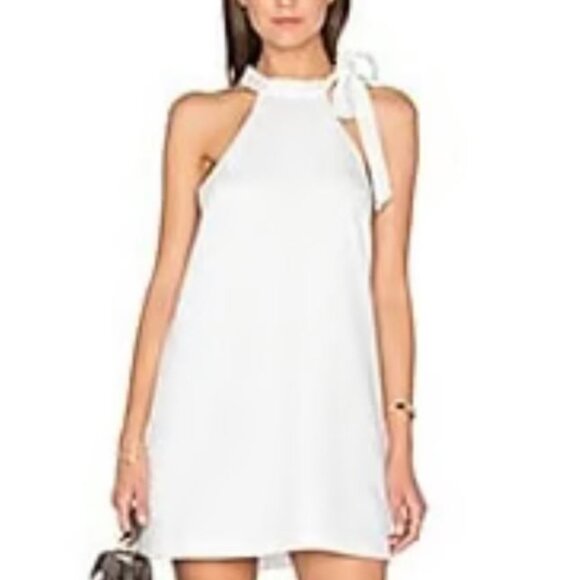 Guess Sleeveless Shift Dress in White - Picture 1 of 3